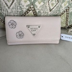 Guess Wallet